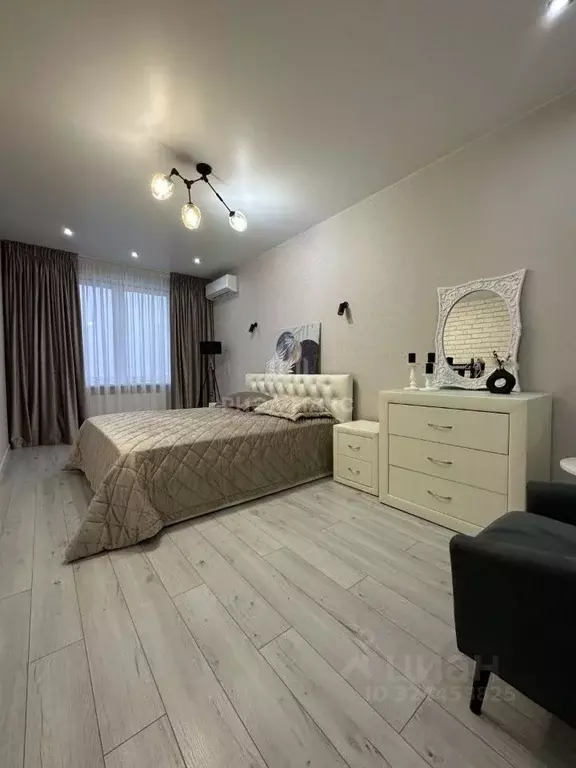 1-к кв. Брянская область, Брянск ул. Горбатова, 18 (42.0 м) - Фото 1