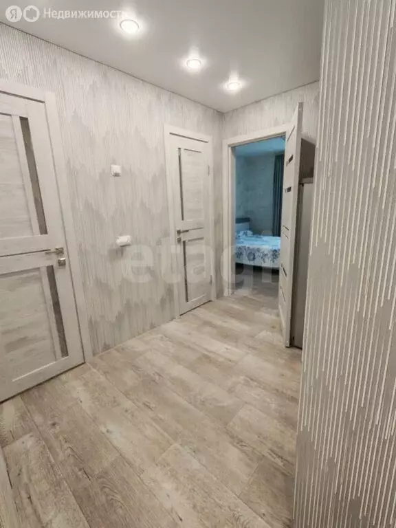 2-комнатная квартира: Заводоуковск, улица Дзержинского, 5 (49.2 м) - Фото 1