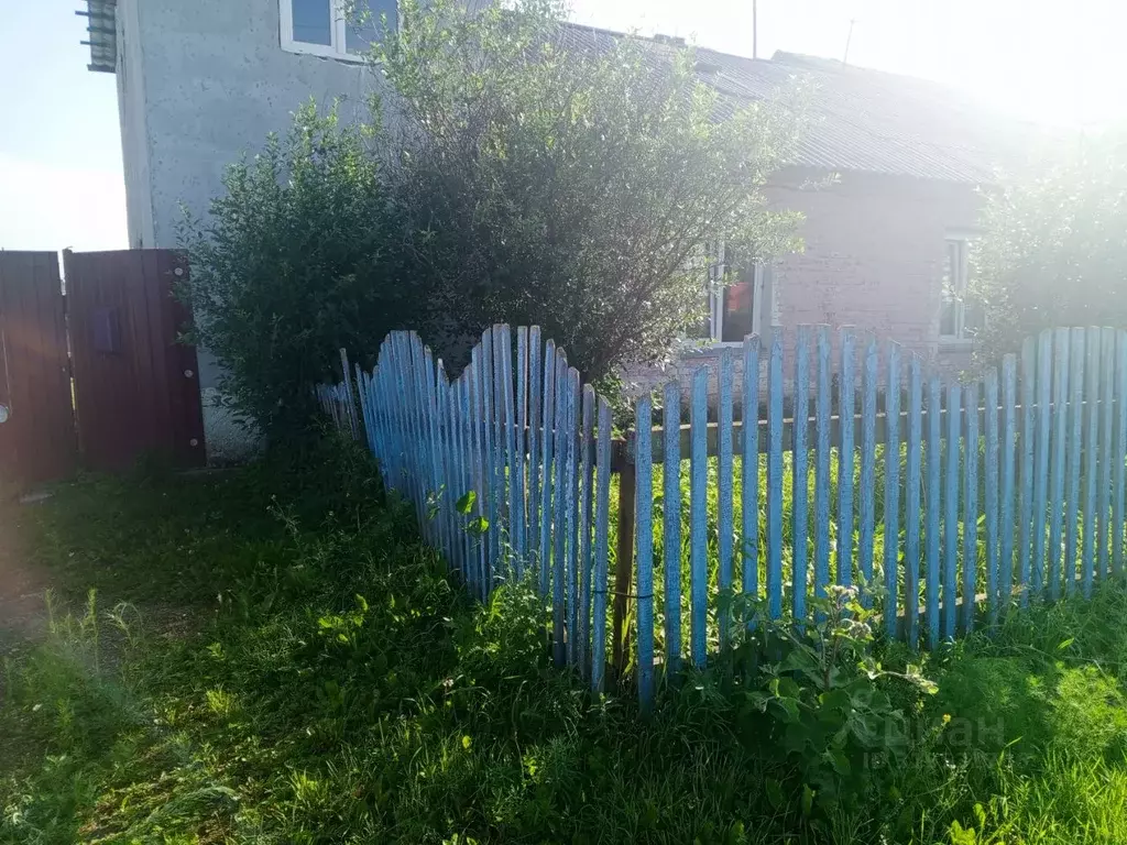Дом в Красноярский край, Красноярск городской округ, пос. Элита ул. ... - Фото 0