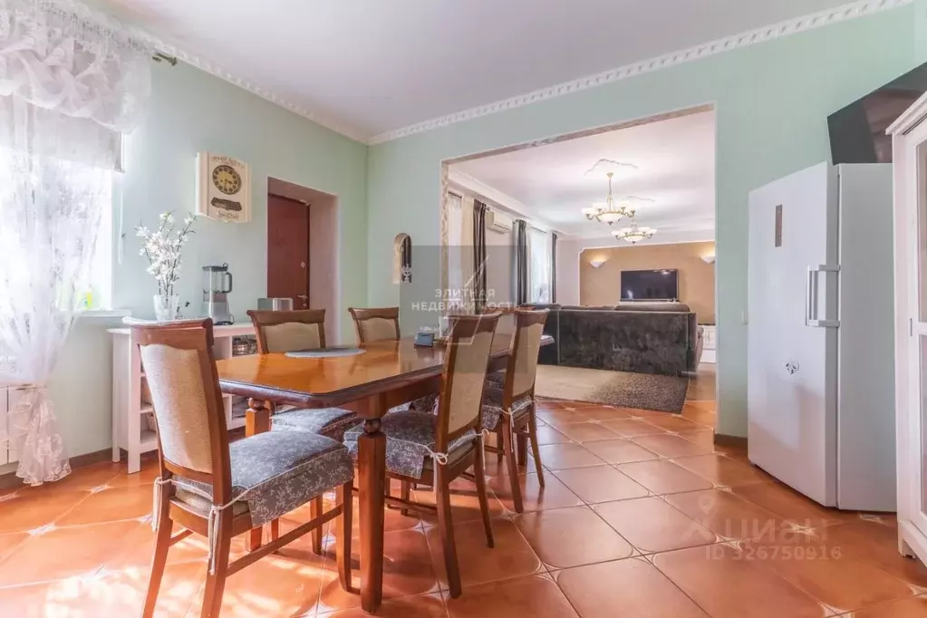 Коттедж в Татарстан, Казань ул. Чунтонова, 8 (294 м) - Фото 2