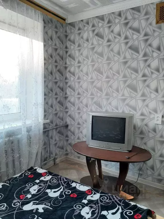 Комната Смоленская область, Смоленск ул. Попова, 38ак1 (16.0 м) - Фото 1