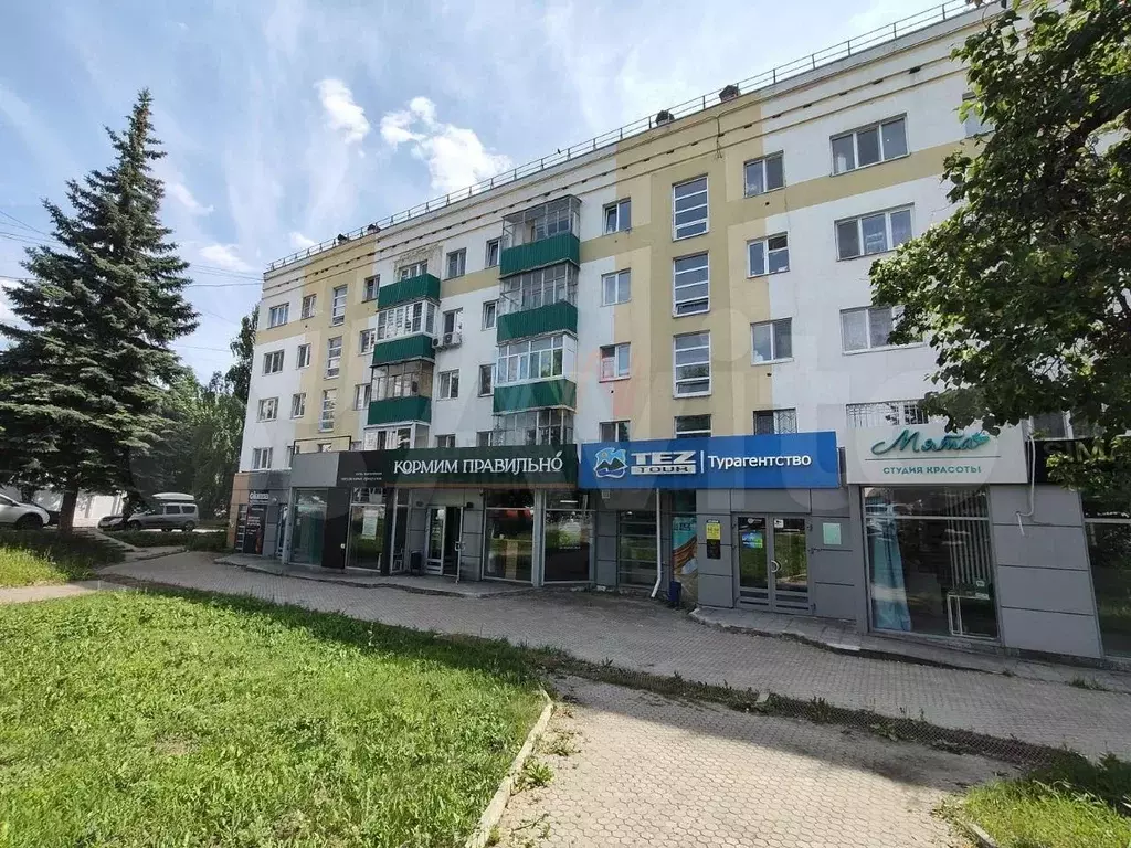 Торговое помещение 98м2, красная линия, центр - Фото 1