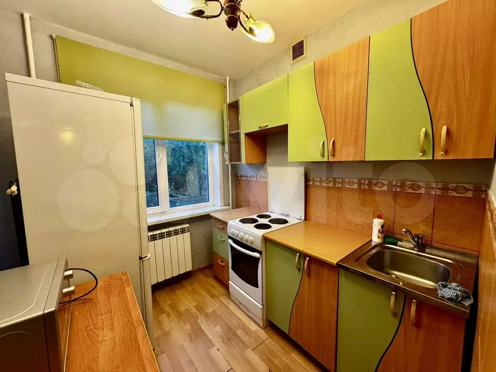 1-к. квартира, 32 м, 4/9 эт. - Фото 0