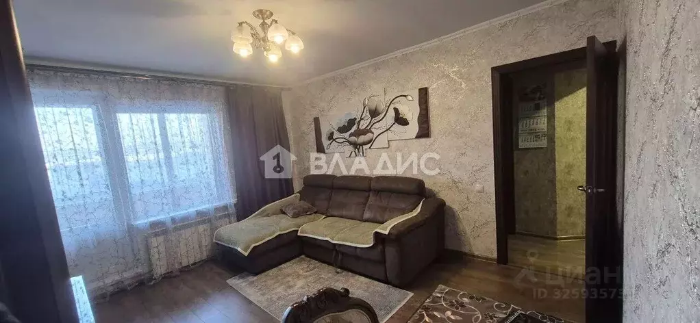 3-к кв. Бурятия, Улан-Удэ ул. Боевая, 5 (68.3 м) - Фото 2