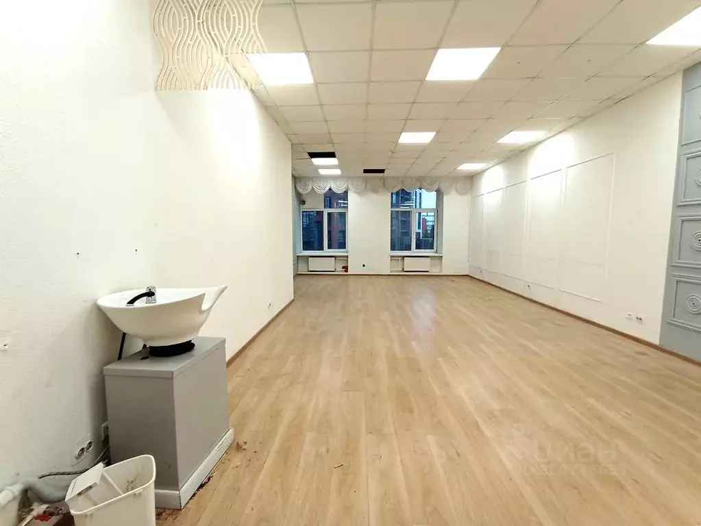 Помещение свободного назначения в Санкт-Петербург Красногвардейский ... - Фото 1