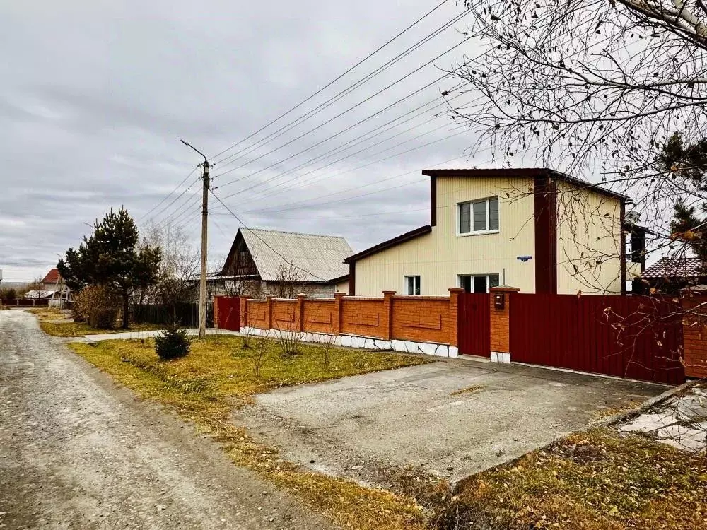 Дом в Хакасия, Саяногорск Саяногорск городской округ, ул. Заводская, ... - Фото 1
