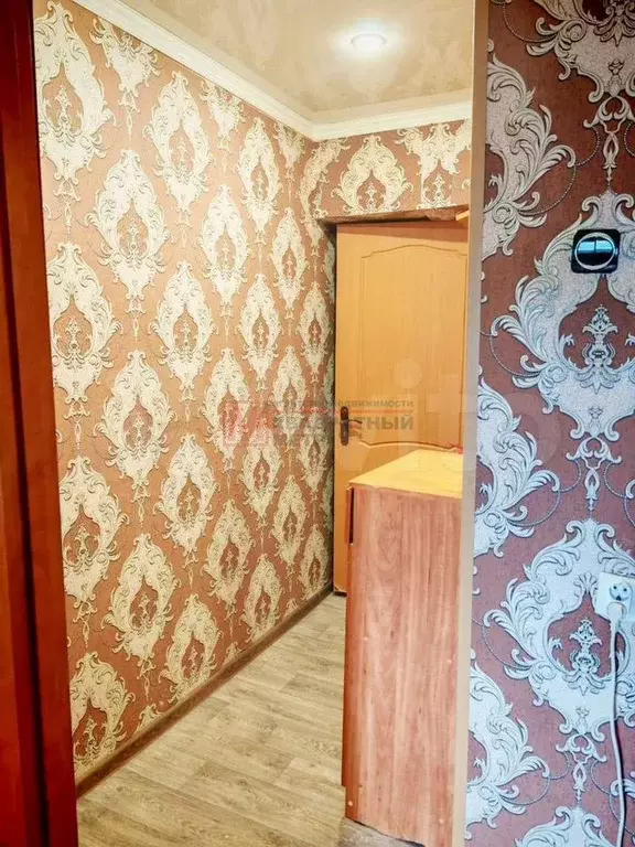 1-к. квартира, 30 м, 4/9 эт. - Фото 0