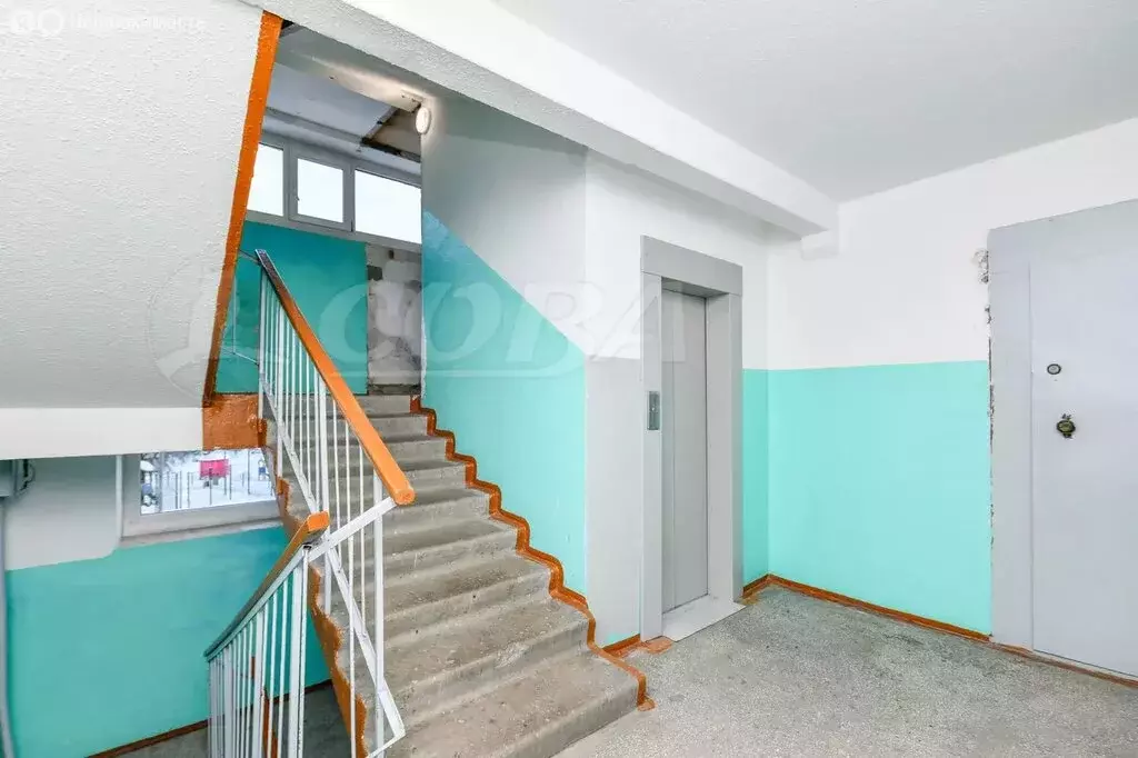 1-комнатная квартира: Тюмень, улица Монтажников, 11 (33 м) - Фото 1