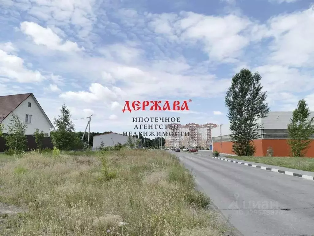 Участок в Белгородская область, Старый Оскол пер. 1-й Московский, 41 ... - Фото 1