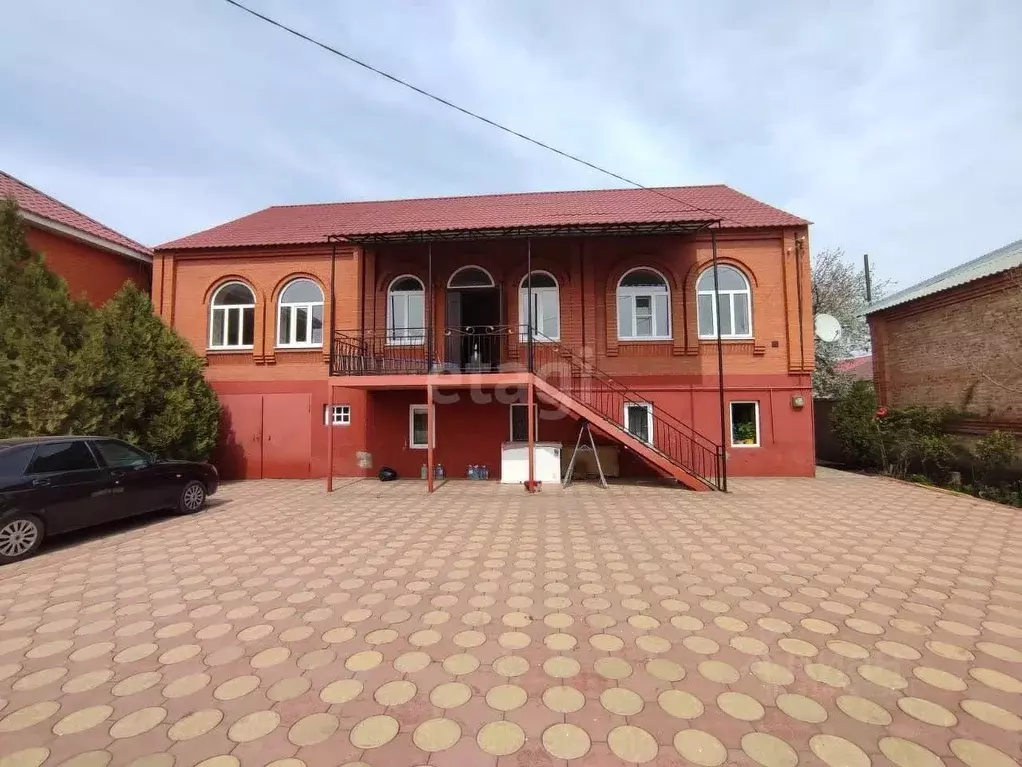 Дом в Ингушетия, Назрань ул. Цицкиева, 57 (144 м) - Фото 0