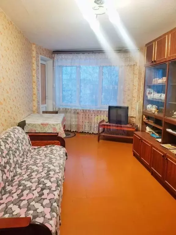 2-к. квартира, 45 м, 5/5 эт. - Фото 0