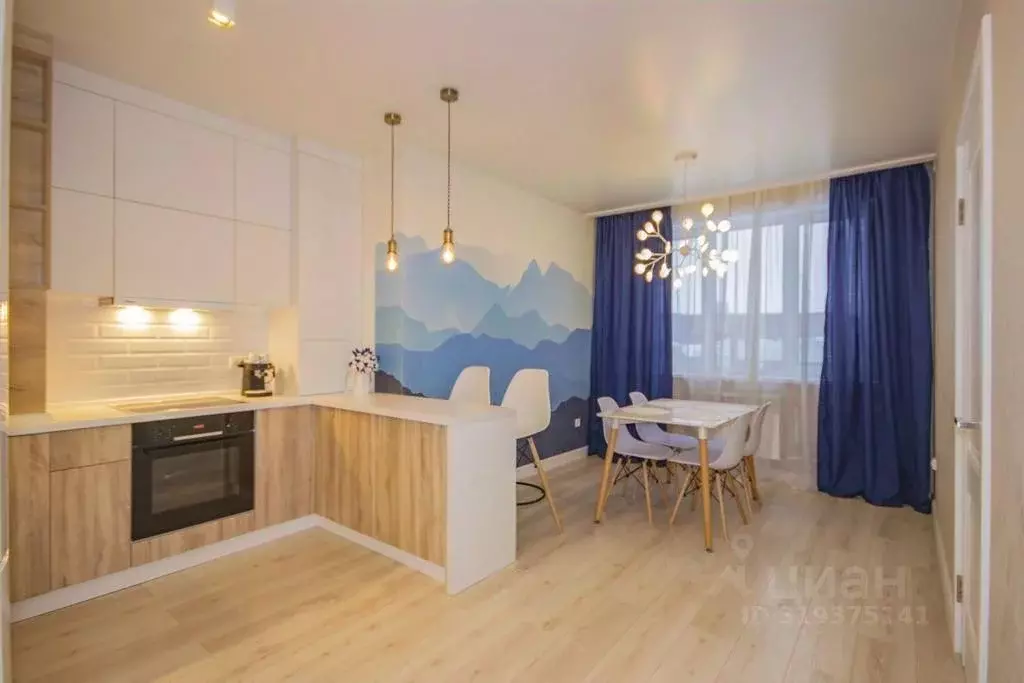 Квартира, 2 комнаты, 70.7 м - Фото 0