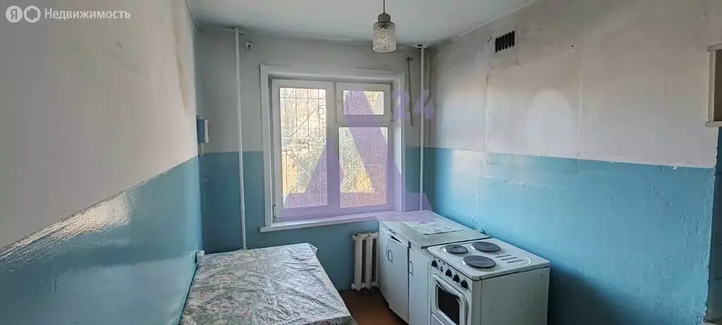 3-комнатная квартира: Новоалтайск, Октябрьская улица, 33 (60 м) - Фото 1