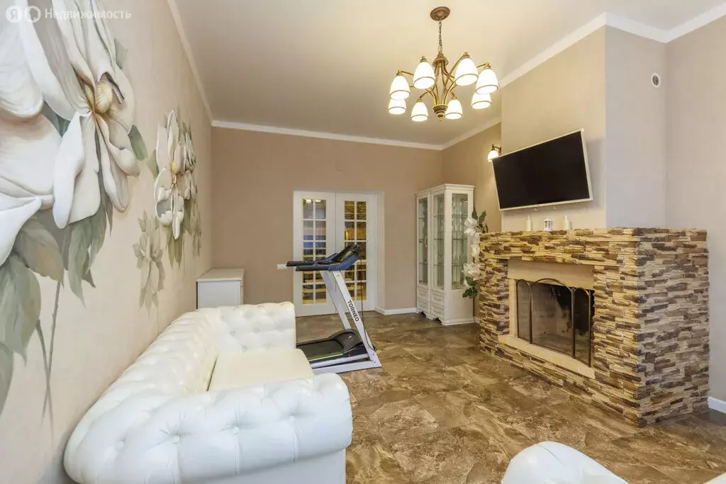 Дом в посёлок городского типа Белые Берега, Вокзальная улица (200 м) - Фото 2