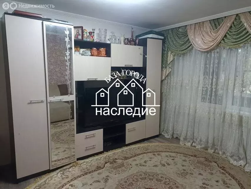 3-комнатная квартира: Михайловск, микрорайон СНИИСХ, 8 (65 м) - Фото 2