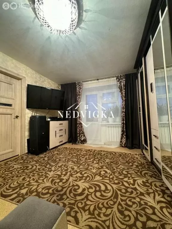 3-комнатная квартира: Мирный, улица Павлова, 6 (52.7 м) - Фото 1
