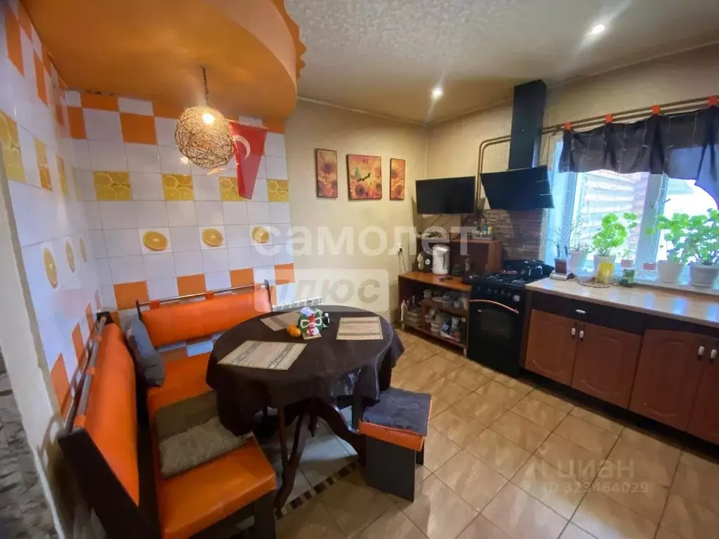 Дом в Свердловская область, Серов ул. Якова Свердлова (91 м) - Фото 2