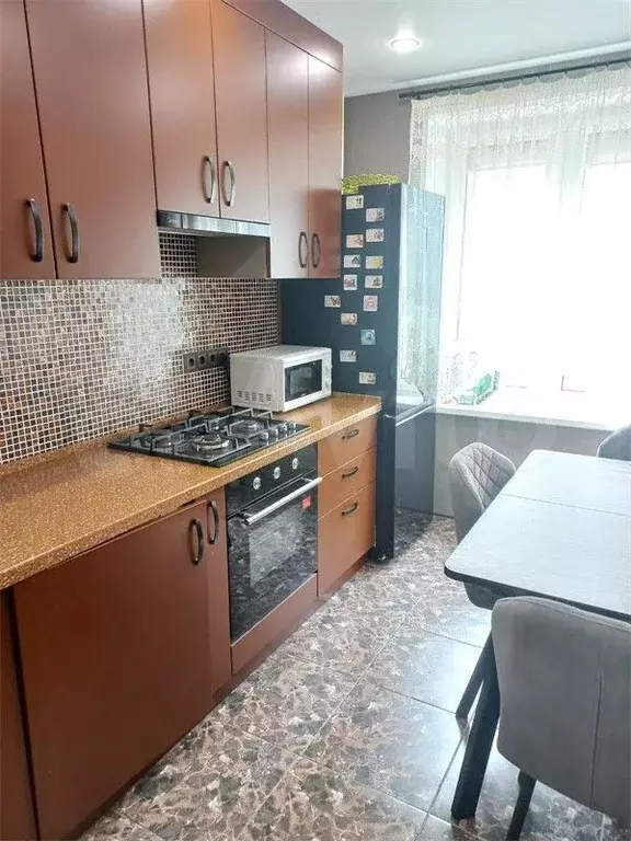 2-к. квартира, 38 м, 4/9 эт. - Фото 0