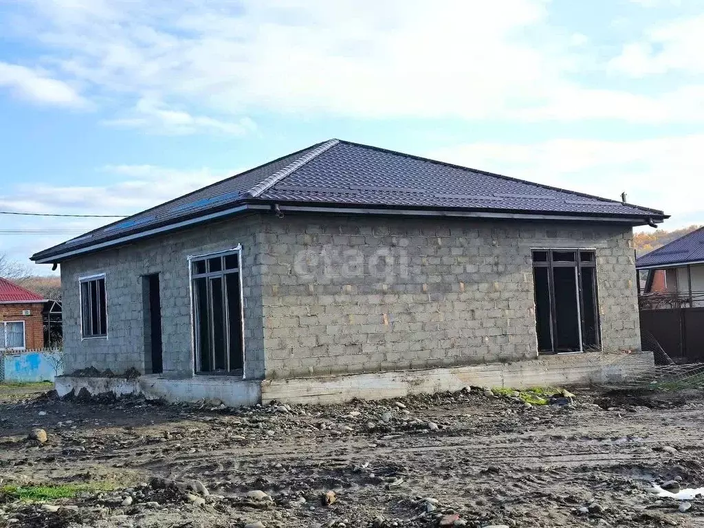 Дом в Адыгея, Майкоп городской округ, Гавердовский хут. ул. ... - Фото 1