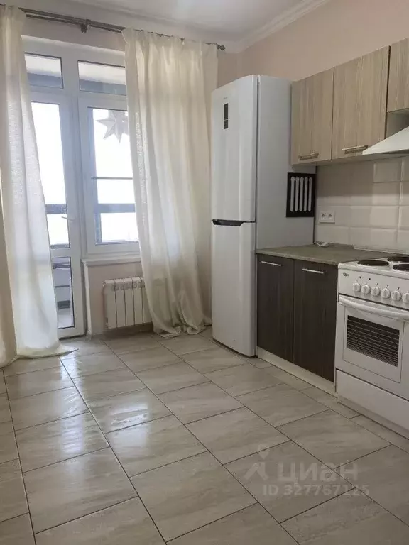 2-к кв. Москва ул. Константина Федина, 13 (64.4 м) - Фото 1