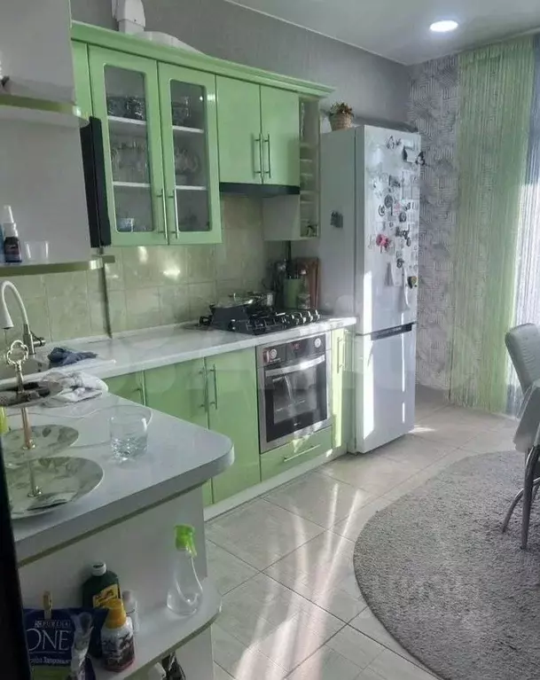 3-к кв. Крым, Феодосия ул. Дружбы, 42Е (100.0 м) - Фото 1