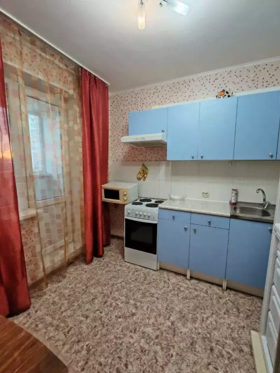 1-к кв. Курганская область, Курган Заозерный жилрайон, 6-й мкр, 21 ... - Фото 1