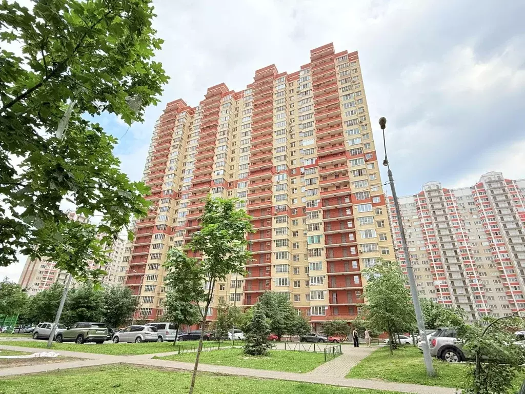2-к кв. Московская область, Балашиха ул. Дмитриева, 8 (54.0 м) - Фото 0