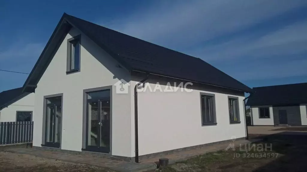 Дом в Калининградская область, Гурьевский муниципальный округ, пос. ... - Фото 2