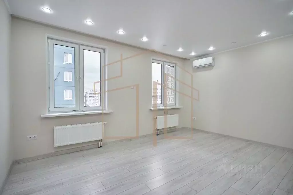 2-к кв. Тюменская область, Тюмень ул. Героев Космоса, 21 (53.3 м) - Фото 1