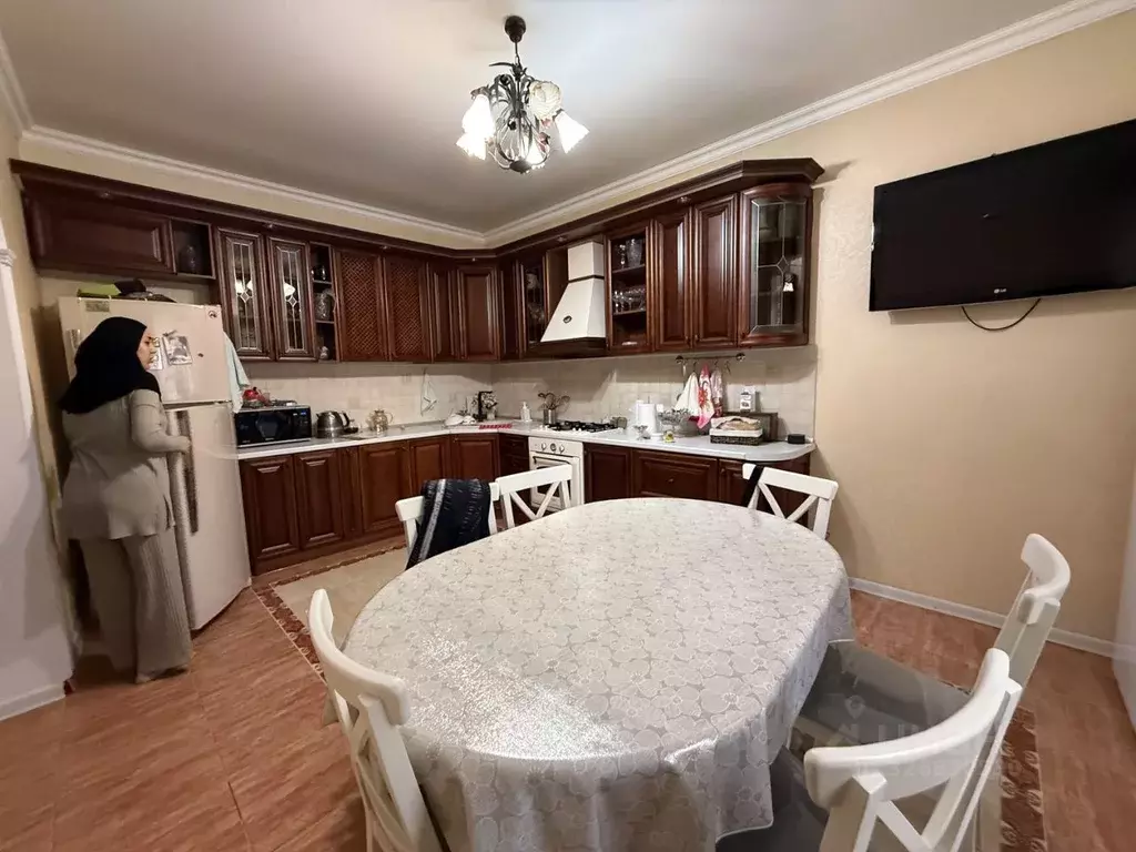 Дом в Дагестан, Махачкала Эльтав мкр, ул. Короткая, 12 (100 м) - Фото 1