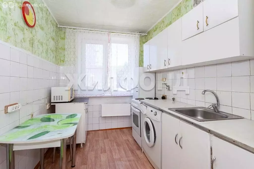 2-комнатная квартира: Бердск, Микрорайон, 48 (43.4 м) - Фото 0