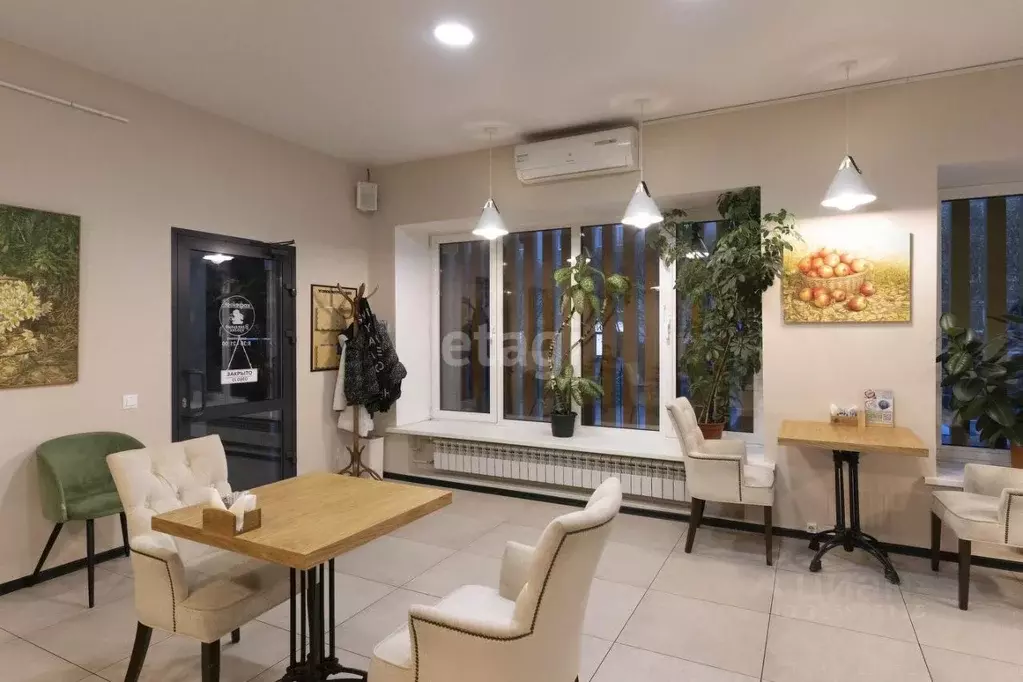 Помещение свободного назначения в Тюменская область, Тюмень ул. ... - Фото 2