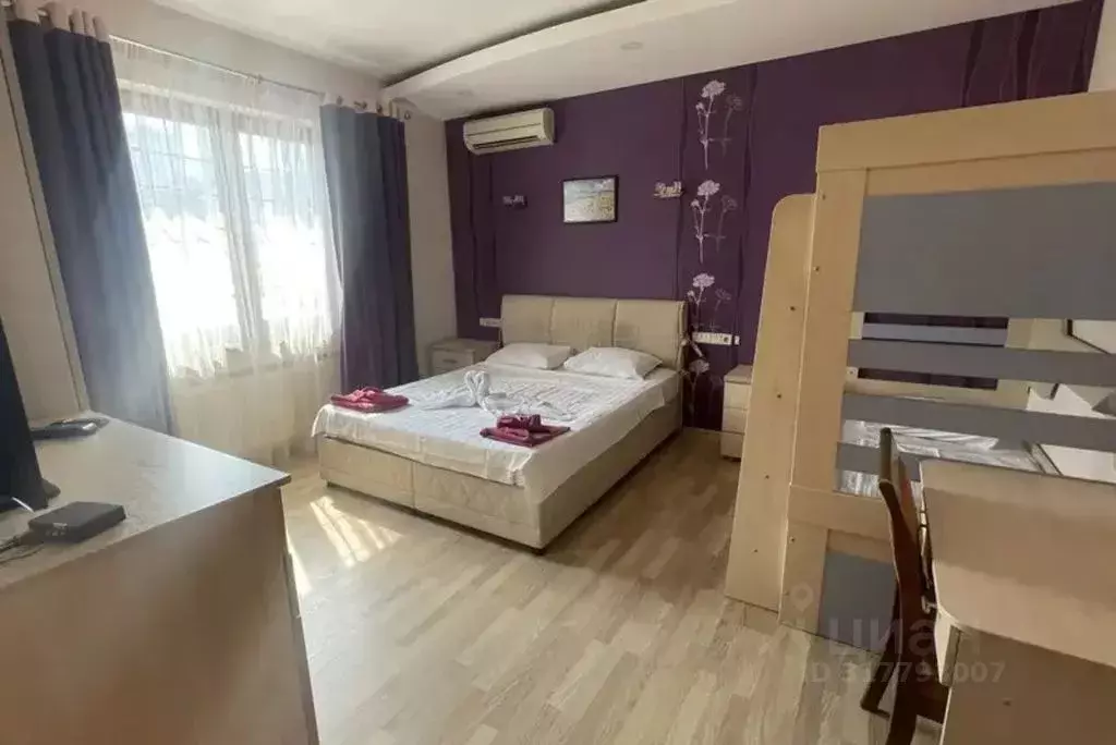 2-к кв. Крым, Алушта ул. Гвардейская, 10Б (35.0 м) - Фото 0