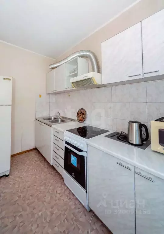 3-к кв. Алтайский край, Бийск Стахановская ул., 4 (63.0 м) - Фото 1