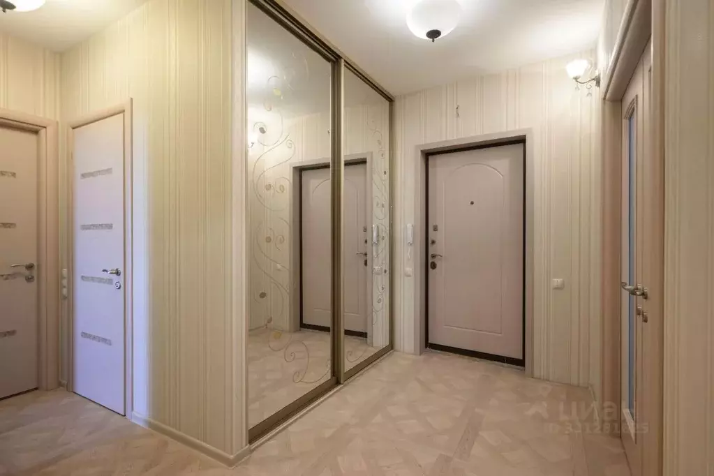 2-к кв. Московская область, Королев ул. Фрунзе, 1Дк2 (70.0 м) - Фото 1