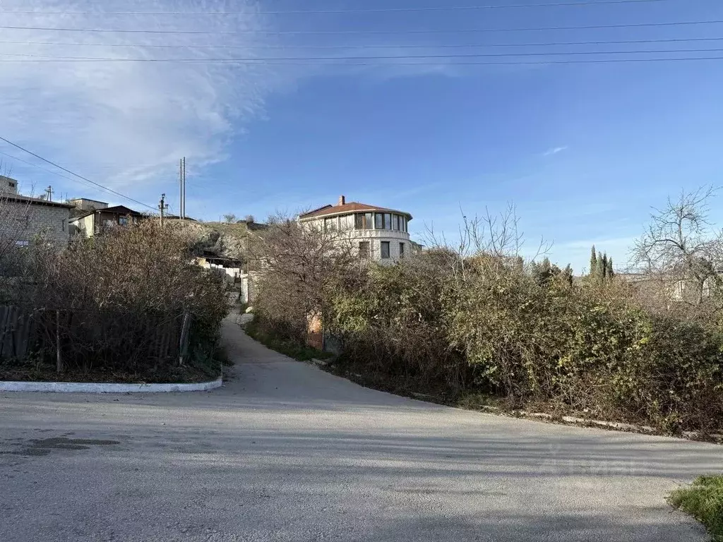 Участок в Севастополь ул. Выгонная, 6 (6.5 сот.) - Фото 1