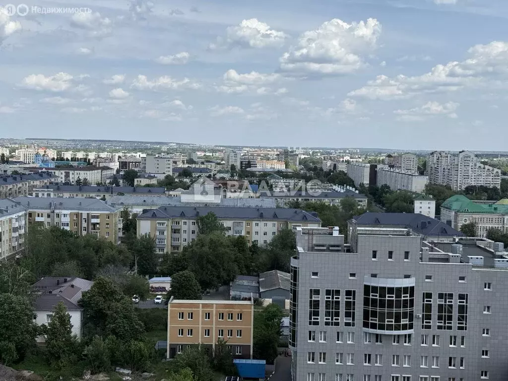 1-комнатная квартира: Белгород, Свято-Троицкий бульвар, 15 (60 м) - Фото 1