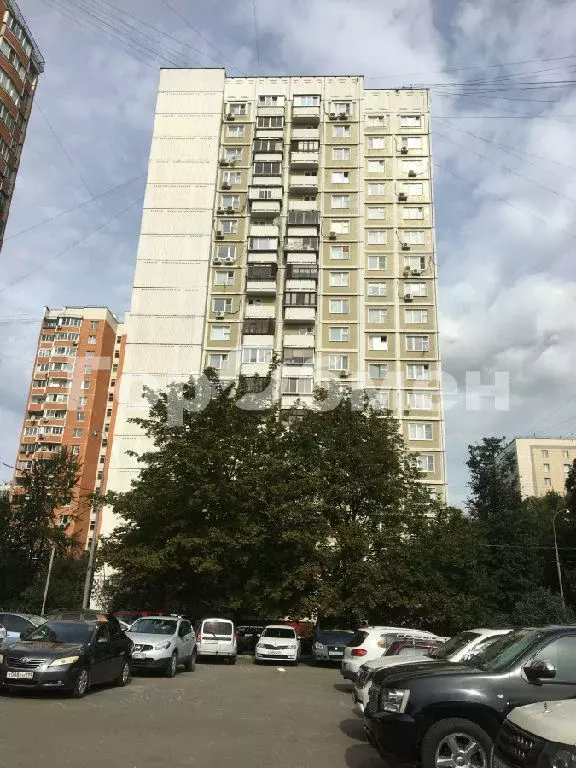 Продается 3-комнатная квартира - Фото 2