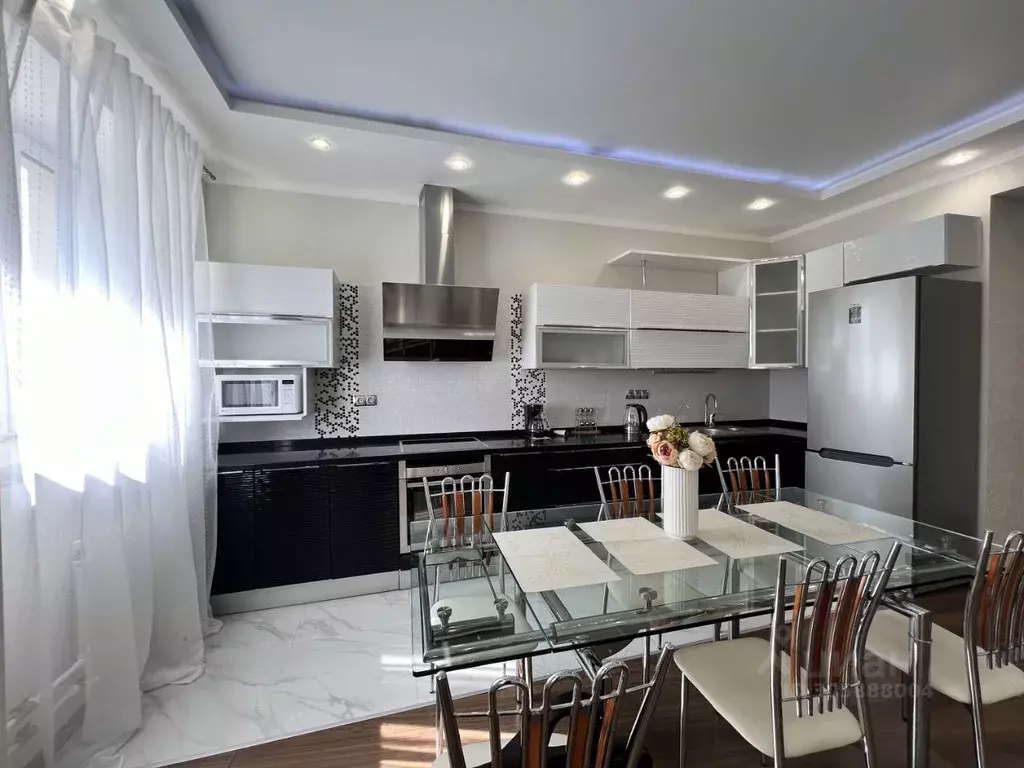 3-к кв. Татарстан, Казань Чистопольская ул., 71а (100.0 м) - Фото 1