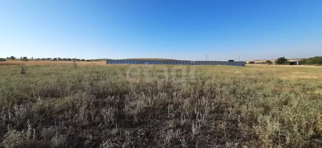 Участок в Крым, Кировский район, Первомайское с/пос, с. Ключевое ул. ... - Фото 0