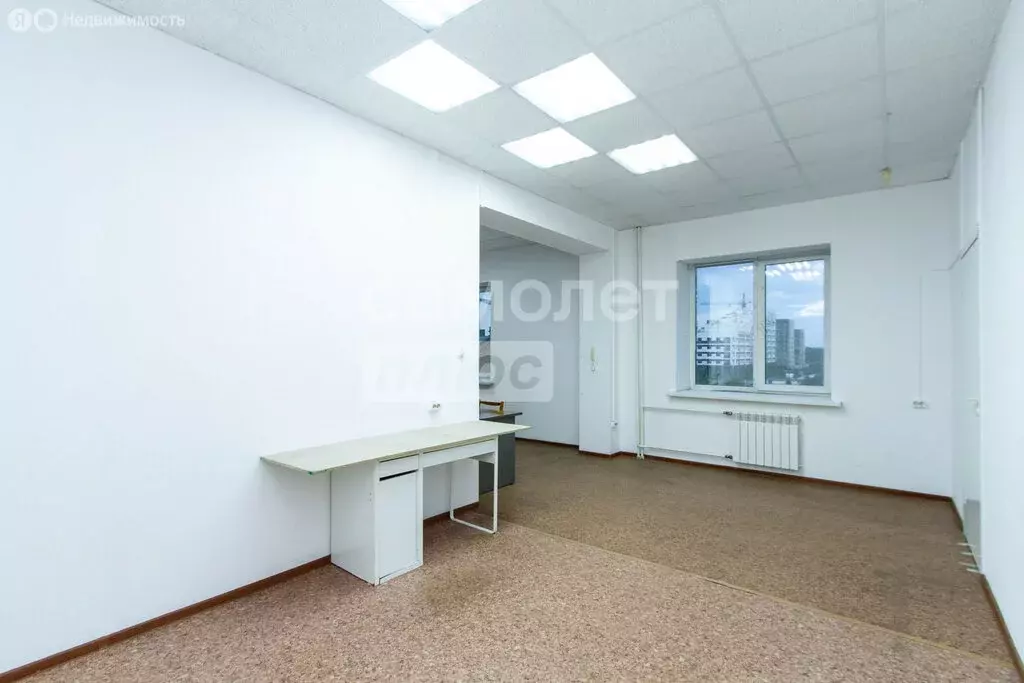 5-комнатная квартира: Томск, улица Пушкина, 61с1 (88.5 м) - Фото 1