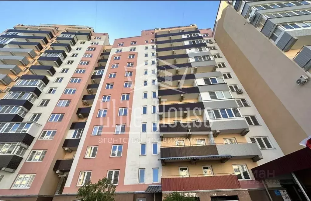 2-к кв. Калужская область, Калуга Аллейная ул., 19 (62.8 м) - Фото 0