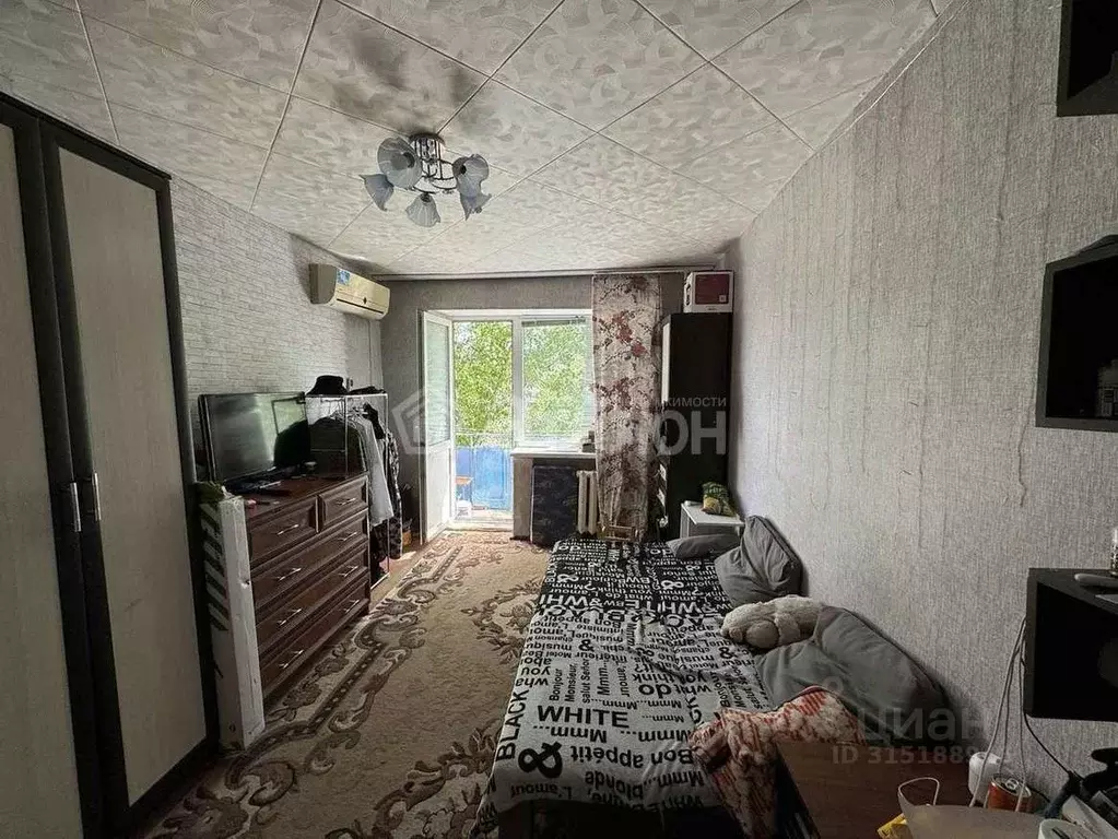 3-к кв. Волгоградская область, Волгоград Жилгородок мкр, ул. ... - Фото 1