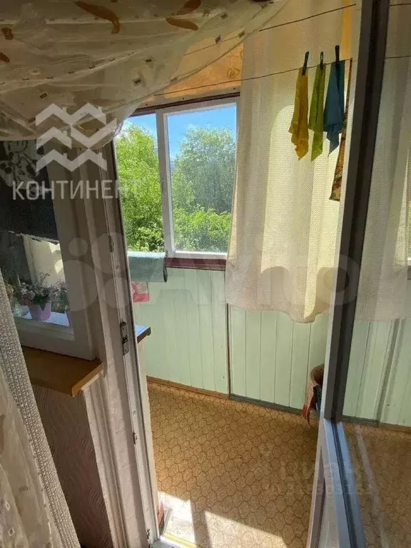 1-к кв. Крым, Черноморское пгт ул. Димитрова, 18 (34.6 м) - Фото 1
