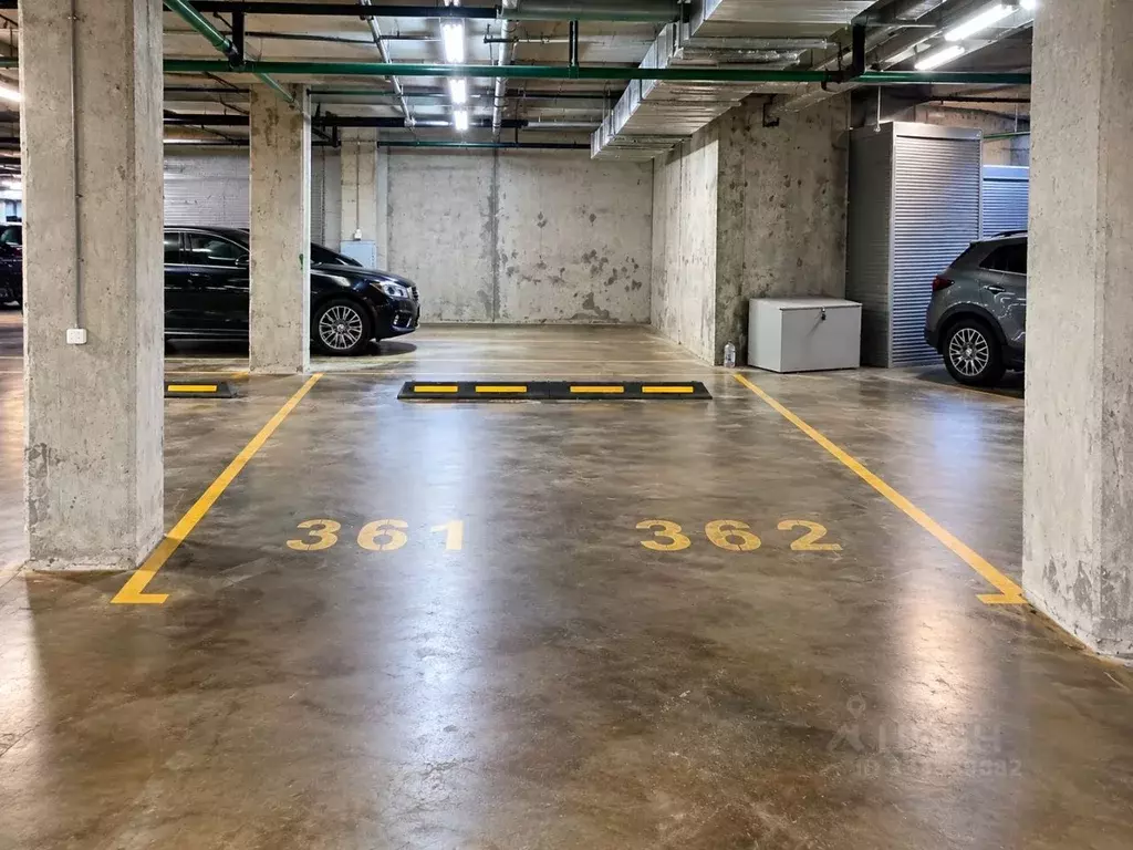 Гараж в Московская область, Красногорск бул. Космонавтов, 17 (13 м) - Фото 1