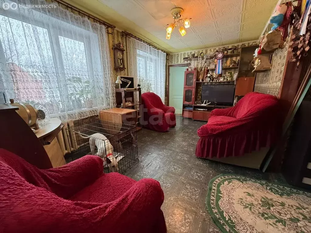 4-комнатная квартира: посёлок Октябрьский, 54 (64.7 м) - Фото 1