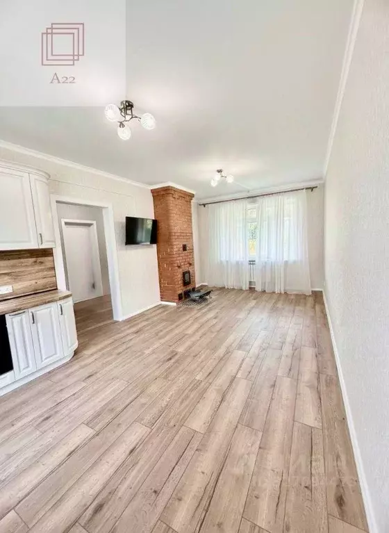 Дом в Алтайский край, Первомайский район, с. Бобровка Партизанская ... - Фото 1