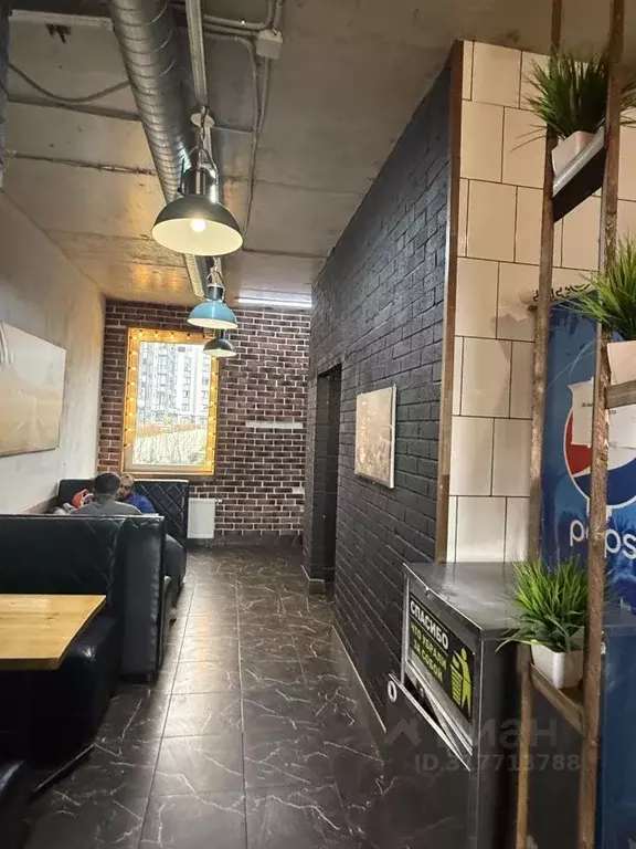 Помещение свободного назначения в Санкт-Петербург просп. Ветеранов, ... - Фото 2