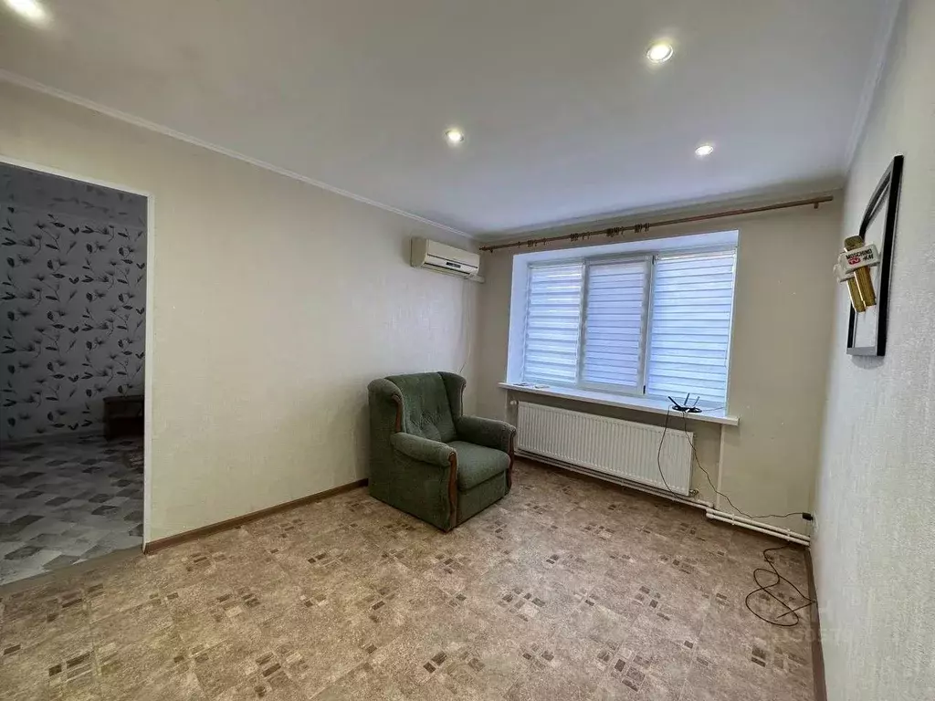 2-к кв. Крым, Феодосия ул. Гарнаева, 77 (38.5 м) - Фото 2