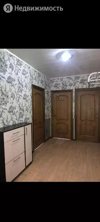 1к в 3-комнатной квартире (15 м) - Фото 0